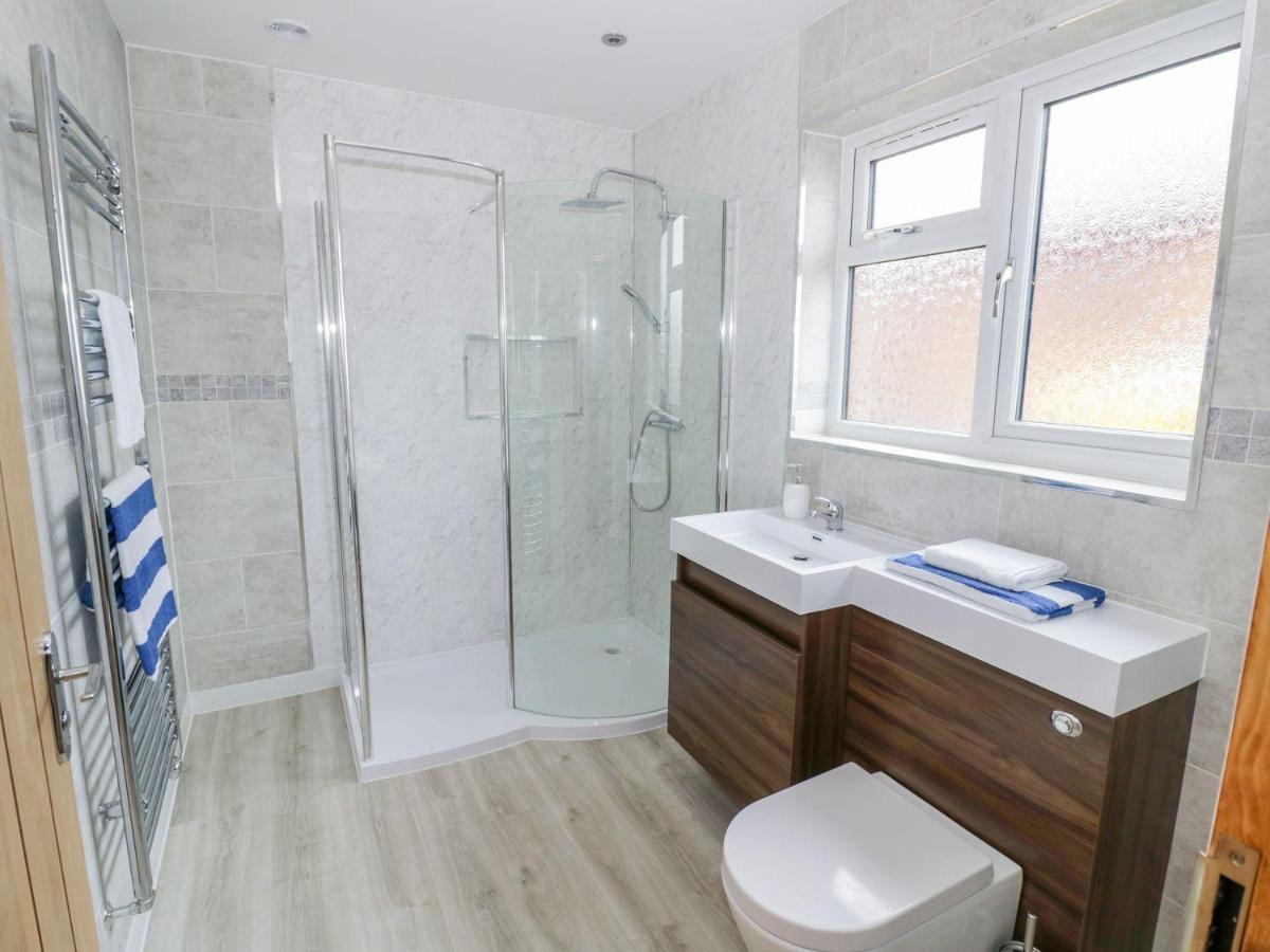 Makins Lodges Nuneaton Exterior photo